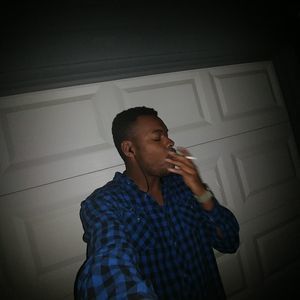 Meet your Posher, Avery